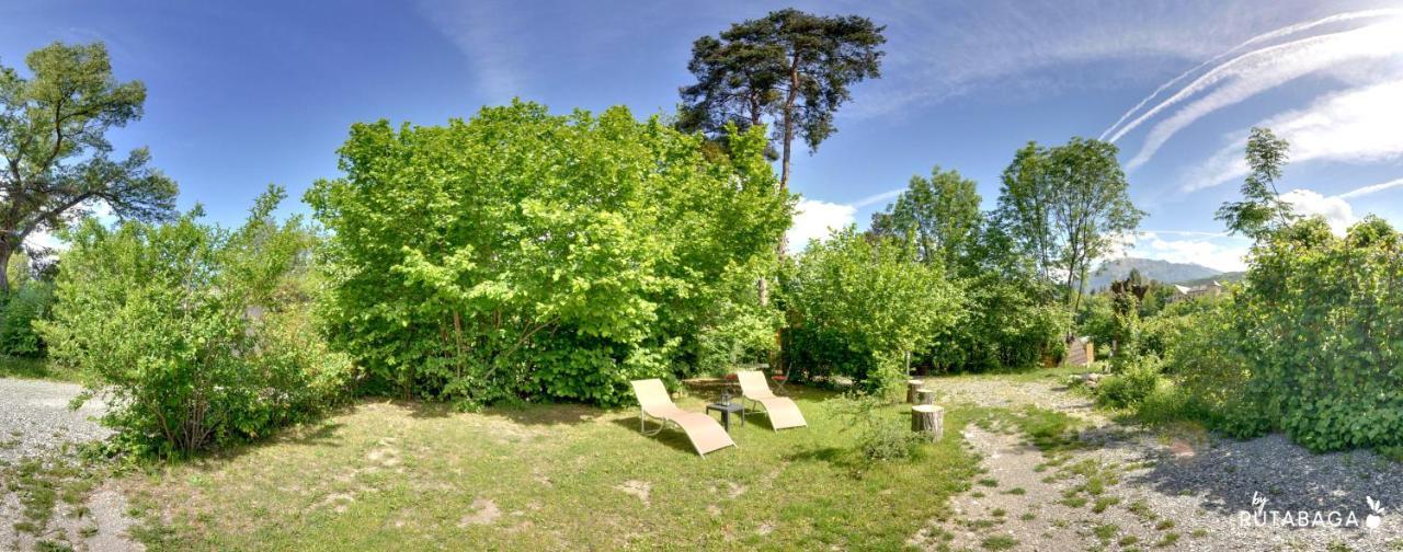 Camping-Hotel De Plein Air Les 2 Bois Baratier ภายนอก รูปภาพ
